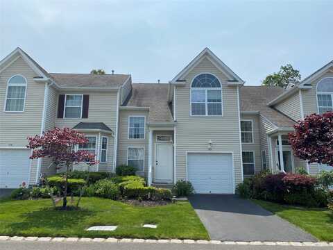 159 Kettles Lane, Medford, NY 11763