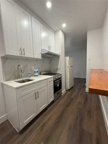 44-15 8th Avenue, Brooklyn, NY 11220
