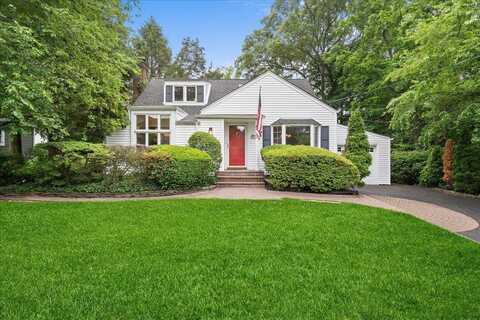 23 Lee Street, Huntington, NY 11743