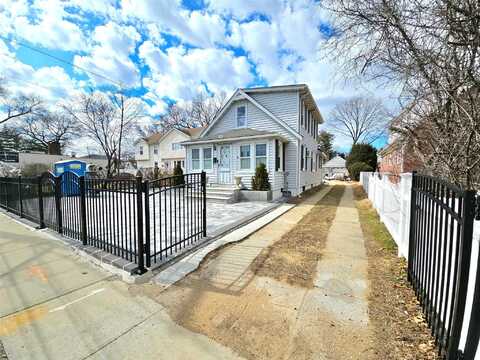 1080 Long Beach Road, South Hempstead, NY 11550