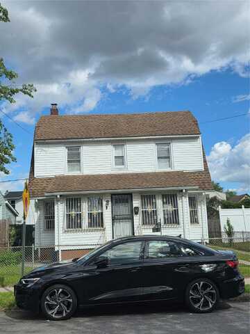 133-15 220 st, Springfield Gardens, NY 11413