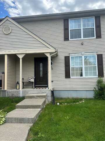 36 Marian Court, Warwick, NY 10990