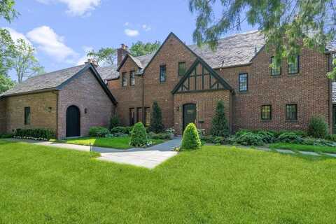38 Country Club Drive, Port Washington, NY 11050
