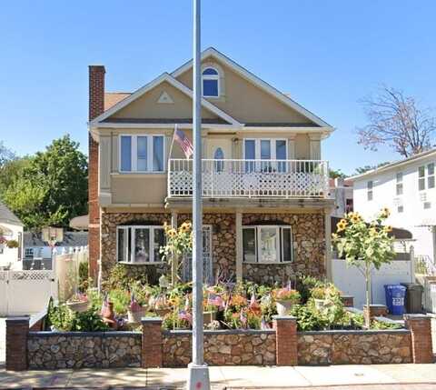 82-44 263 Street, Glen Oaks, NY 11004
