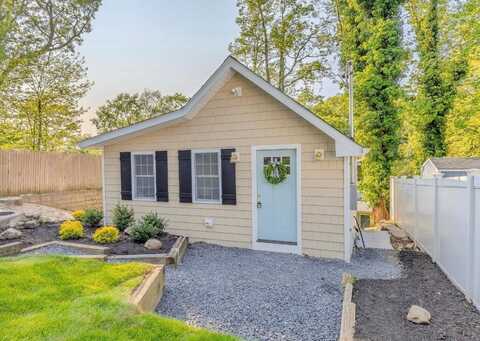 11 Clubhouse Drive, Rocky Point, NY 11778