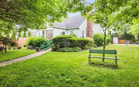 89 S Kensington Avenue, Rockville Centre, NY 11570