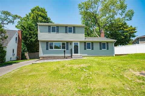 69 Allan Drive, East Norwich, NY 11732