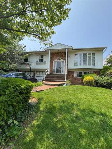 6 Valley Lane E, North Woodmere, NY 11581