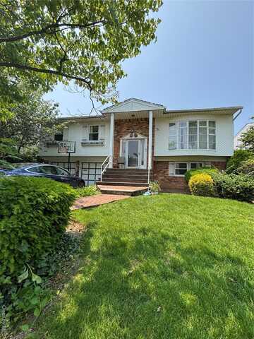 6 Valley Lane E, North Woodmere, NY 11581