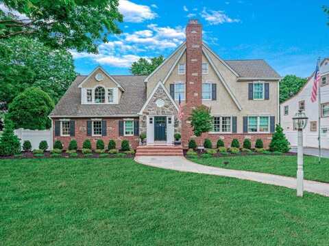 150 Westminster Road, West Hempstead, NY 11552