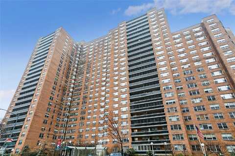 70-25 Yellowstone Boulevard, Forest Hills, NY 11375
