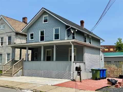 34 Smith Street, Middletown, NY 10940
