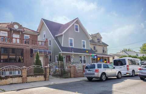 2716 McIntosh Street, East Elmhurst, NY 11369