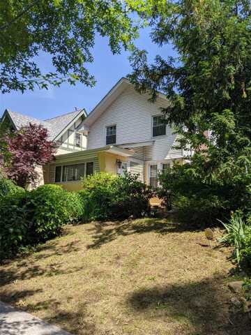 115 82nd Road, Kew Gardens, NY 11415