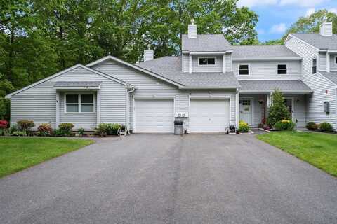 54 Cobbleridge Lane, Manorville, NY 11949