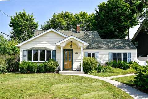 5 Rolling Lane, Levittown, NY 11756
