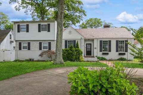 30 Horton Drive, Huntington Station, NY 11746