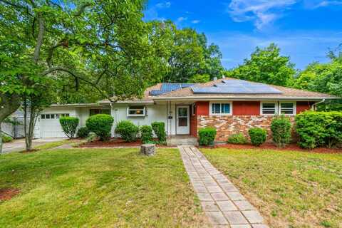 537 Sterling Street, Uniondale, NY 11553