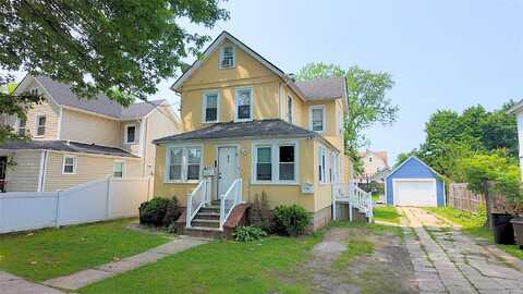 27 Charles Street, Roosevelt, NY 11575