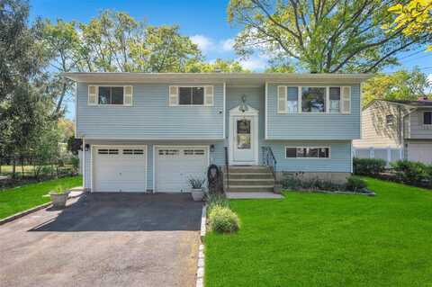 1056 Terry Road, Ronkonkoma, NY 11779