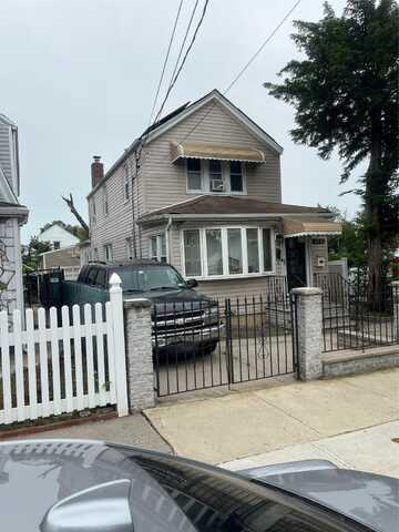 164-46 109 Avenue, Jamaica, NY 11433