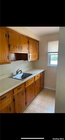 25 Long Street, South Huntington, NY 11746