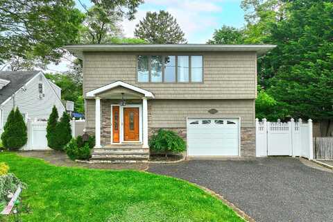 36 Dawes Avenue, Syosset, NY 11791