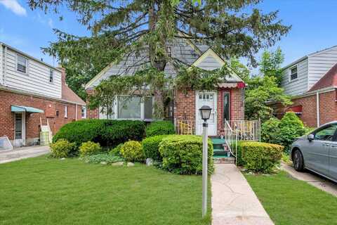 82-65 250th Street, Bellerose, NY 11426