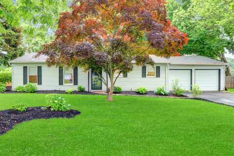 5 Oakwood Avenue, Port Jefferson Station, NY 11776