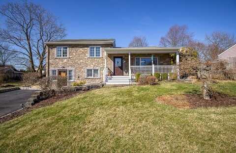 25 Salmar Avenue, Pearl River, NY 10965