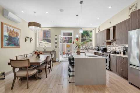 459 Vanderbilt Avenue, Brooklyn, NY 11238