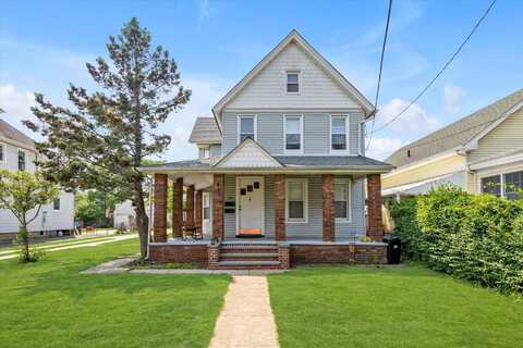 35 Ryder Avenue, East Rockaway, NY 11518