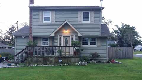 76 Gooseberry Road, Mastic Beach, NY 11951