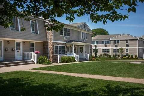 45 Fairfield Way, Commack, NY 11725
