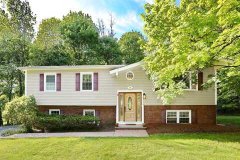 25 Augur Road, Suffern, NY 10901