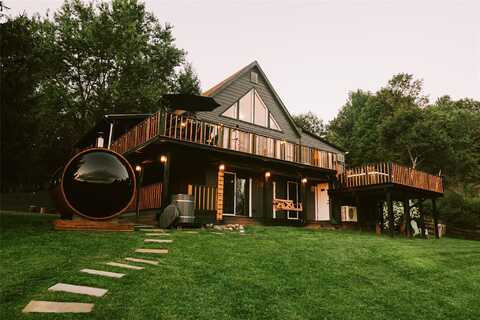 24 Valell Path, Livingston Manor, NY 12758