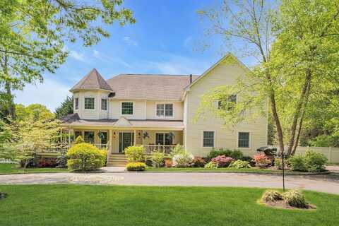 255 Seneca Avenue, Dix Hills, NY 11746