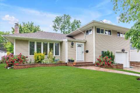 530 Lakeville Lane, East Meadow, NY 11554