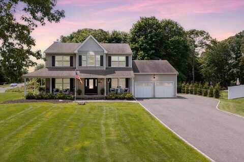 2 Moor Lane, East Patchogue, NY 11772