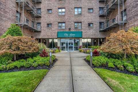 204-15 Foothill Avenue, Hollis, NY 11423