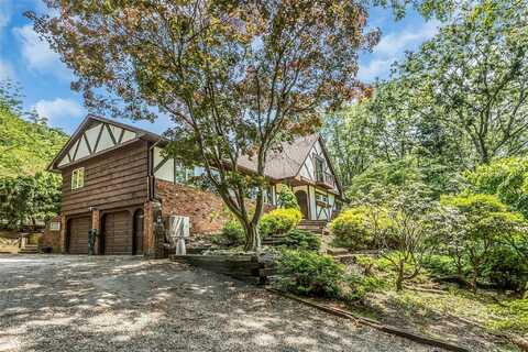 188 Bagatelle Road, Melville, NY 11747