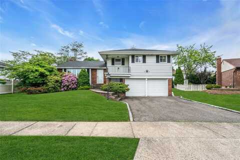 150 Northern Parkway W, Plainview, NY 11803