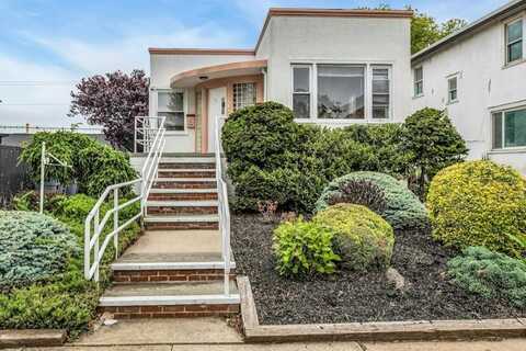 5 E Walnut Street, Long Beach, NY 11561