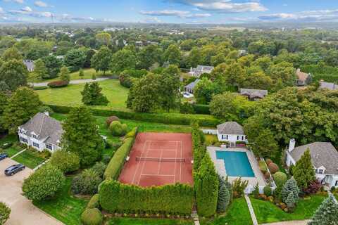 545 Hampton Road, Southampton, NY 11968