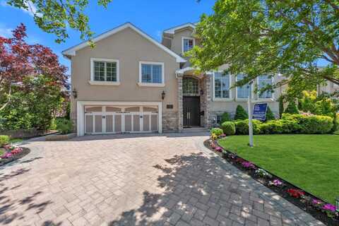 760 Hillcrest Place, North Woodmere, NY 11581