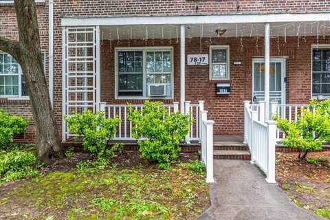 7817 Park Drive E, Kew Gardens, NY 11367