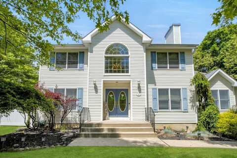 17 Viohl Way, Garnerville, NY 10923