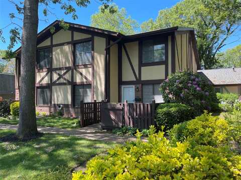 158 Cambridge Drive, Port Jefferson Station, NY 11776