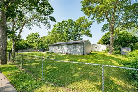 1350 Islip Avenue, Brentwood, NY 11717