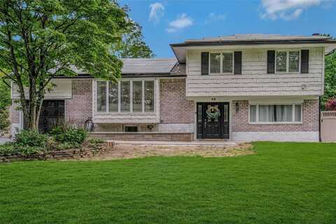 16 Graystone Drive, East Northport, NY 11731
